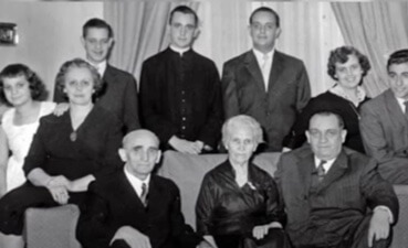 Family of Oscar Adrian Bergoglio.